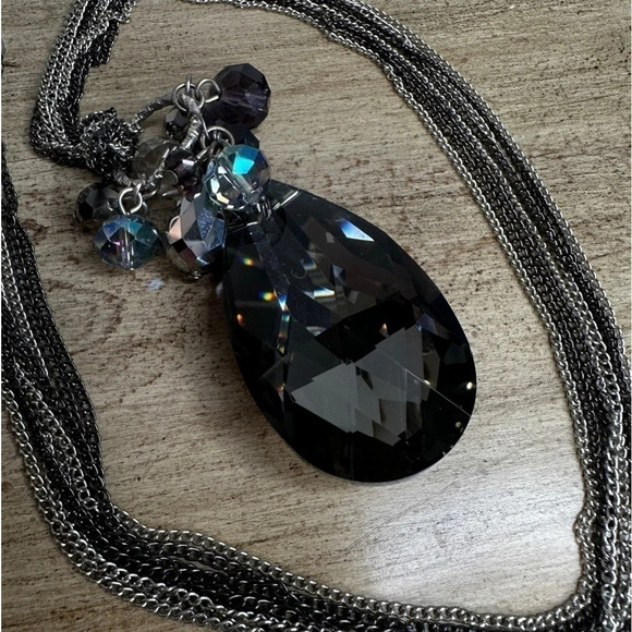 LOFT by Ann Taylor Sparkly Long Pendant Necklace - Picture 2 of 6